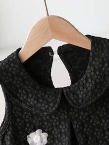 Vestido elegante sin mangas blanco con flores negras para niña joven - Negro - Ver 3