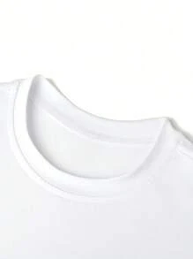 Camiseta de manga corta con cuello redondo y estampado gráfico novedoso para niñas preadolescentes, top de verano