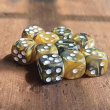 16mm Yellow & Black Dot D6 Dice Set, Suitable For Board Game - Multicolor - View 2