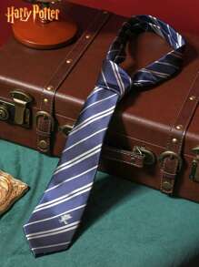 Harry Potter Corbata de 1/4 piezas con licencia oficial de Harry Potter, estilo de la escuela Hogwarts Gryffindor, Slytherin, Ravenclaw, Hufflepuff, con nudo manual, insignia a rayas, moda de punto, accesorios de la película, estilo universitario británico, decoraciones de escritorio, regalo de cumpleaños, Navidad, Halloween para fanáticos de Harry y amigos y familiares
