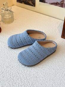 1 par de Mulas/Chinelas con puntera cerrada, de malla y calado, respirables para niñas. Pantuflas de casa de unicolor para el verano, aptas para uso casual al aire libre