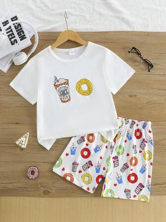 2 件幼儿男童休闲睡衣套装，可爱甜甜圈印花短袖 T 恤和短裤，夏季