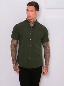 Men's Luxury Priest Collar Dress Shirt With Short Sleeve Slim Fit Linen And Viscose Premium Fabric - 軍綠色 - 查看 1