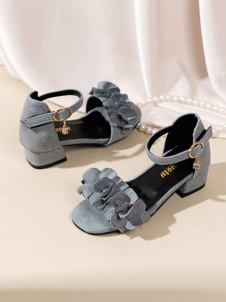 أحذية صنادل أطفال لعام 2025 ، صنادل عالية الكعب عصرية ، خيارات جميلة للبنات ،