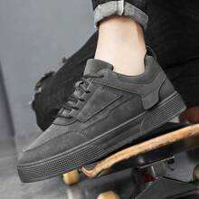 Men's 2025 New Casual Sneakers, Versatile, Wear-Resistant, Dirt-Resistant, Suitable For Outdoor, Commuting, Driving, Go Well With Jeans, Sweatpants, Fashion Stylish, Breathable, Moisture-Wicking, Plus Size 45-48