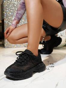 全水钻网眼透气女式运动鞋，2025 年新款夏季时尚水晶闪光厚底休闲鞋，闪亮坡跟厚底运动鞋