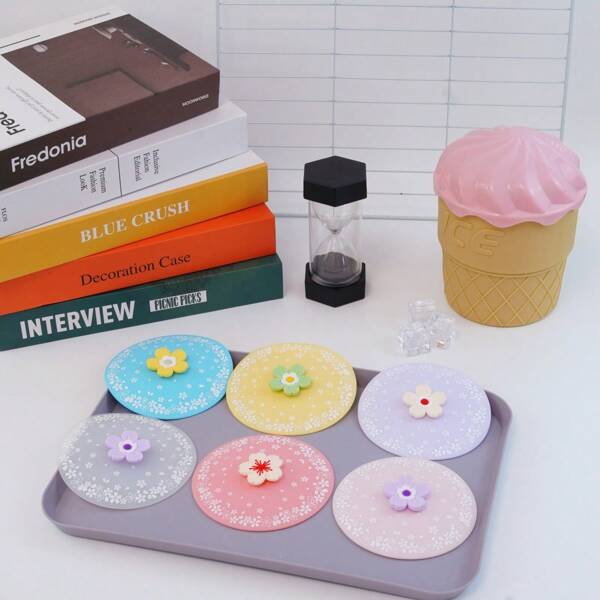 Silicone Mug Lid / Silicone Leak-Proof Cup Lid / Silicone Dust-Proof Cup Lid / Universal Coffee Cup Lid / Universal Breakfast Cup Lid / Lid / Cute Cartoon Creative Silicone Cup Lid / Drinking Cup Lid / Glass Water Cup Lid / Space Cup Lid / Universal Cute Cherry Blossom Dust-Proof Ceramic Cup Lid / Printed Apricot, Crabapple And Peony Office Breakfast Cup Lid
