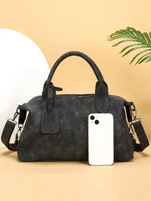 1个女士PU皮包，简约休闲风格，复古斜挎包，中年妈妈包，母亲节礼物之选。可拆卸肩带，拉链封口。适合工作、通勤、休闲、购物、度假及各种场合。 - 黑色 - 查看 4