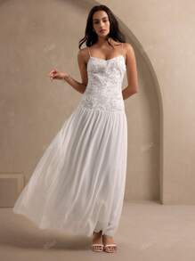 Robe camisole élégante en éponge élégante avec broderie florale 3D, robe de mariage, robe de mariage, robe de douche nuptiale blanche, robe de bal, robe de bal des finissants, tenues de printemps pour femmes, tenues d'été