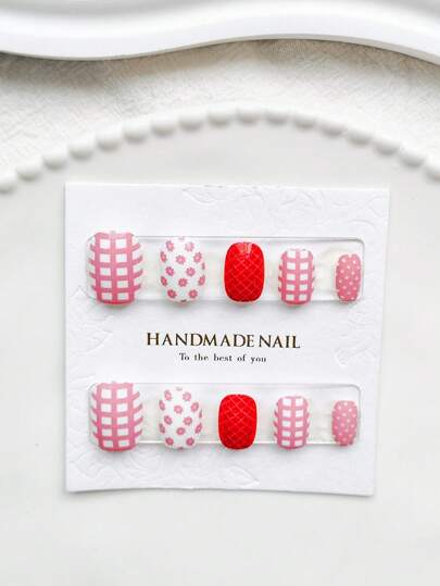 24pcs Kids Mini Short Removable Cute Nail Polish Stickers