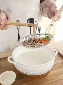 1pc Premium Stainless Steel Wood Handle Strainer Ladle, 16cm Wide Perforated Bowl, Ideal For Cooking, Food Prep And Oil Filtering, Suitable For Pasta And Noodles, Perfect For Restaurants (Color Random)