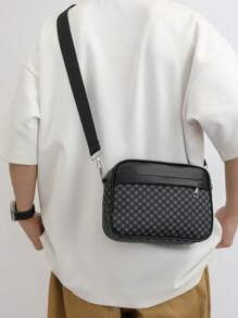 Bolso de hombro casual a cuadros para hombre, nueva bolsa cruzada coreana, bolsa cuadrada pequeña y a la moda, marca de mochila pequeña, regalo de Navidad y Halloween, bolso lateral, bolso Hobo, bolso de cadera, bolso negro, artículos esenciales para vacaciones, bolso de bandolera para camping, bolso de vuelta al colegio, bolso de vacaciones, bolso cruzado, útiles escolares de primavera, bolso de bandolera con estampado, bolso pequeño, cartera