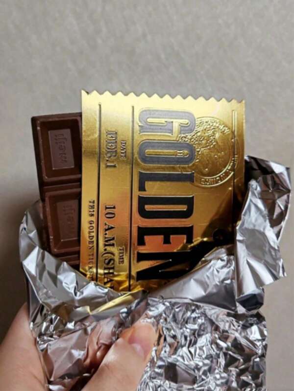 1/3 peças de Charlie e a Fábrica de Chocolate, Bilhete Dourado de Chocolate, Cartão de Plástico com Folha de Ouro, Bilhete da Sorte, Adereço de Cosplay, Marcador de Página, Cartão de Festa, Diversão, Surpresa, Periférico de Anime, Melhor Presente para Amigos, Adequado para Homens e Mulheres - Notas Falsas