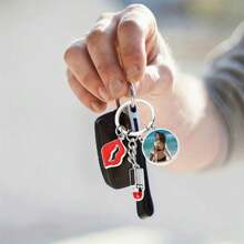 1pc Personalized Heart-Shaped Photo Keychain For Women, Can Be Given As Christmas Gift To Friends, Classmates And Colleagues