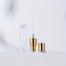 10个2毫升/3毫升/5毫升/10毫升便携式透明玻璃可灌装香水瓶，带铝制喷雾器，金色喷雾瓶，相同样品空瓶 - 無色 - 查看 5