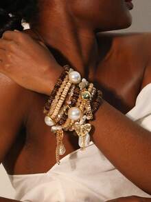 1pc Bohemian Style Multi-Layer Pearl Charm Bracelet, Suitable For Women's Evening Party, Date And Daily Wear - A Multi-layered Statement Pearl Bracelet - View 4