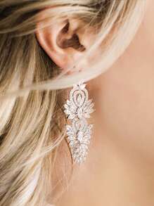1 Paar elegante Ohrringe mit Blatt-Design umhüllt von kubischem Zirkonia, geeignet für Hochzeiten und als Geschenk