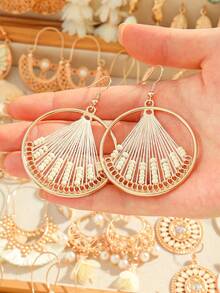 TopHanqi 7 件/15 件/24 件/36 件随机搭配女士耳环套装，复古宫殿优雅金色和白色系列耳环、钩子、耳钉、带有人造珍珠和贝壳元素的环圈，日常佩戴、派对配饰、礼物，用途广泛