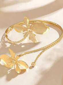 Wind Metal Flower Butterfly Open Arm Bracelet Punk Style Niche Geometric Arm Ring - Gold - View 2