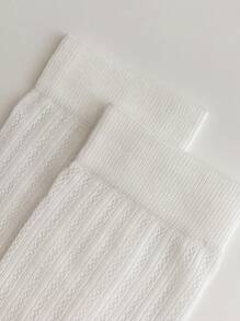 1 Pair Women's Solid Color Mesh Socks, Fashion Thin Breathable Versatile Candy Color Over-The-Knee Socks