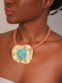 1pc Oversized Gold-Color Asymmetric Pendant Necklace, Suitable For Ladies Parties And Daily Wear - Gold - View 14