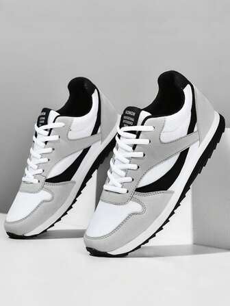 男士复古平底圆头系带字母鞋，透气大码情侣鞋，柔软防滑鞋底，四季皆宜；舒适训练平底学生鞋，耐磨防滑鞋底，透气柔软网面和绒面革