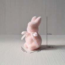 1 pieza Conejo de pascua realista de peluche corto con musgo para decoración de escritorio