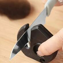 Affûteur en céramique portable - outil d'affûtage compact et facile à utiliser pour la maison ou l'extérieur, de design hexagonal noir avec surface texturée pour un polissage précis. Affûteur portable | Affûteur hexagonal | Outil résistant à l'usure