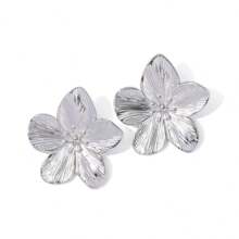 Stylish Versatile Minimalist Flower Stud Earrings