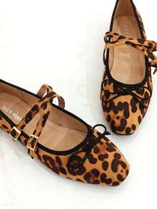 RevReaL Suede Cross-Strap Ballet Flats Vintage Bow Beach Summer - LEOPARD - View 2