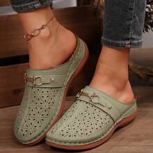 صنادل نسائية ذات كعب عال، بتفاصيل منقوشة وسلسلة، بأسلوب أوروبي بلس سايز، متميزة بطراز البوهيمي العتيق، صنادل منقوشة