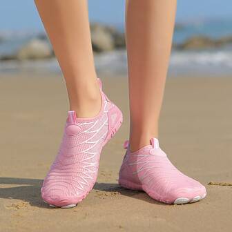 Women Aqua Shoes,Barefoot Shoes,Quick-Drying Water Shoes,Slip-On Solft Beach Shoes,Water Sports Outdoor Shoes Suitable For Pool,Beach,Surfing,Walking,And Yoga, Swimming