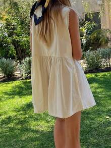 Womens Boho Eyelet Babydoll Tank Mini Dress Y2K Lace Trim Sleeveless V Neck Loose Fit Flowy Short Dress Summer Casual Swing Dresses Beach Vacation Going Out Dress - 黃色 - 查看 2