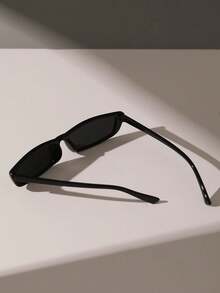 1 Pair Unisex Small Frame Rectangular Minimalist Fashion Sunglasses, Suitable For Street Style, Travel, Vacation, Sports, Driving, Festivals, Outings, Summer Accessory, Family Outing, UV Protection, Golf, Hiking, Elegant, Vacation Atmosphere, Sports, Party, Street Style, Fishing, Outdoor Activities, Holiday - 彩色 - 查看 4