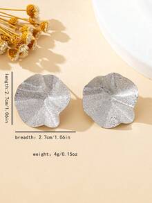 Women's Fashion Stud Earrings, Simple Wavy Textured Matte Earrings Jewelry, Suitable For Daily Wear And Vacation - Frosted - View 9