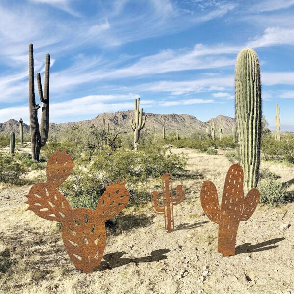 3pcs Rustic Metal Cactus Garden Stakes, Iron Yard Signs And Markers, Suitable For Outdoor Lawn Decor, Great For Patio And Balcony, Garden Decoration