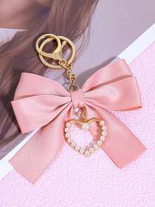 1pc Bowknot Bag Charm, A Bag Accessory, And An Faux Pearl Keychain. It's A Perfect Mother's Day Gift. This Cute Faux Pearl Beaded Bracelet-Style Keychain Exudes A Vintage Charm. It Is Suitable For Decorating Ladies' And Girls' Handbags, Backpacks, And Even Cars. The Pearl Pendant Adorned With A Ribbon Is Also An Excellent Choice For Valentine's Day And Birthday Gifts. - Multicolor - View 17