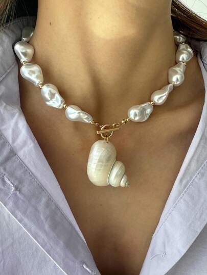 1pc White Asymmetrical Baroque Pearl Natural Big Seashell Pendant Necklace, Simple & Versatile Beach Jewelry, Elegant & Chic For Women Summer Holiday