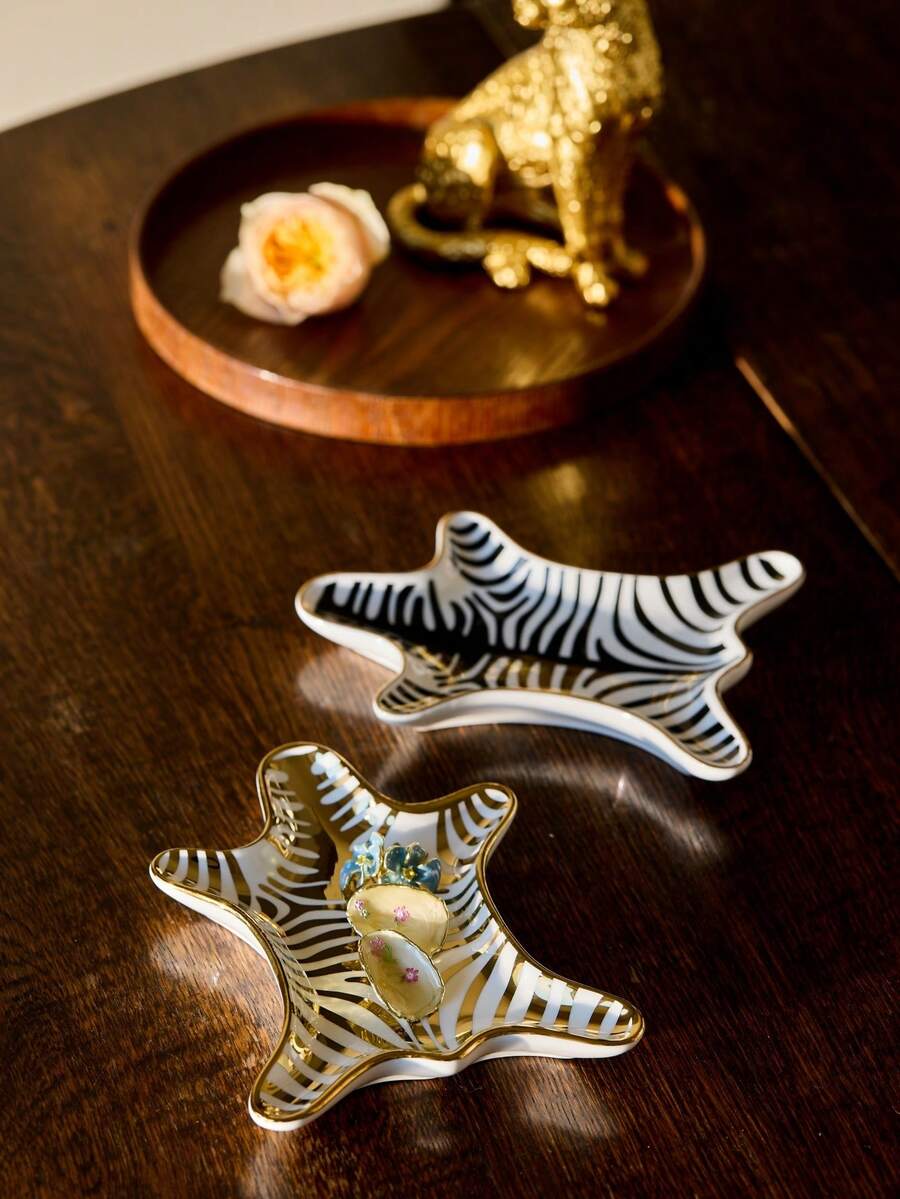 Cirelle Handmålad smyckesfat i tigerhud, keramik, liten smyckeshylla, bricka, ringar, armband, örhängen, bricka, hållare, mysigt hem, Rama-borddekor, mors dag-present, inflyttningspresent, B&B-dekor, användning för skolstart