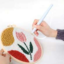 1 Set DIY Floral Punch Embroidery Kit, Suitable For Beginners, Simple Patterns, Includes Embroidery Hoop, Punch Needle And Other Starter Materials, Can Be Used For DIY Gifts And Home Decor, Size: 7.87*7.87 Inches - Multicolor - View 5