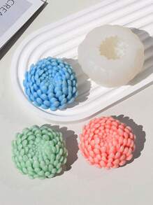 1 pieza Molde de silicona en forma de crisantemo 3D, perfecto para decoración DIY, molde de flor de margarita suculenta para resina y arcilla polimérica, jabón, velas aromáticas, cera de aromaterapia, yeso, pegamento, joyería, difusor de aroma de coche, perfecto para proyectos decorativos creativos e ideas, kits de manualidades, herramientas de arte y artesanía hechas a mano, agrega elegancia a la decoración del hogar, flexible y fácil de usar, suministros para regalos para bodas, graduaciones, fiestas de cumpleaños, decoración de festivales