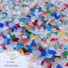 1 paquet (200g) de galets de verre de mer dépoli de 7-12 mm au style estival. Matériaux de mosaïque en verre artisanaux, granulés de mosaïque en verre colorés polyvalents pour l'artisanat, les cadres photo, les dessous de verre, les incrustations artistiques, la décoration d'aquarium