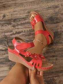 Floral Rivets Crystal Wedge Platform Sandals, Hollow Strap Hook And Loop Ankle Strap Vacation Style Elegant Stitching Ladies Shoes, Spring/Summer - Red - View 3