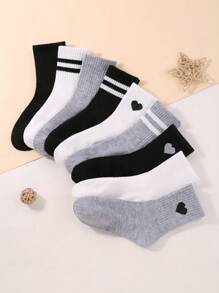 9 pares de calcetines cortos para niños y niñas de color negro, blanco y gris con barras dobles, corazón y unicolor, adecuados para el atuendo diario en cualquier época del año
