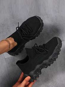 Zapatillas de punto transpirables para mujer - Cómodas zapatillas de cordones de caña baja, con suela gruesa de EVA, diseño negro adecuado para uso todo el día, calzado para todas las temporadas | Detalles de borlas a la moda | Parte superior de tejido de punto, zapatos deportivos para mujer
