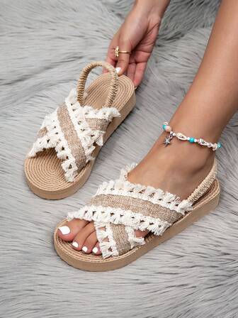 女士坡跟凉鞋，低跟凉鞋，流苏系带交叉带露跟沙滩鞋，适合休闲、旅行、夏季外出，露跟凉鞋，棕色踝带凉鞋，波西米亚风格撞色卡其色凉鞋