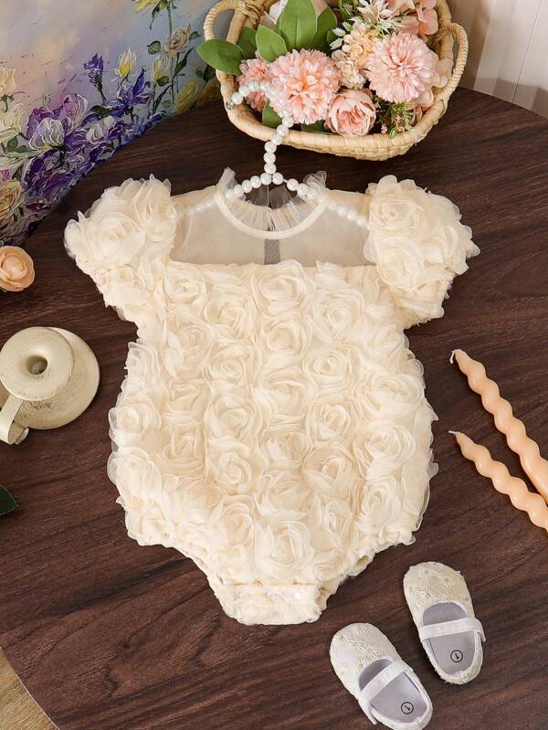 Mono dulce y lindo para bebé niña de verano, cuello redondo, manga abullonada con diseño de rosa 3D, apto para uso diario, fiesta de cumpleaños, vestido mini para recién nacido e infante, ceremonia del primer mes, atuendo de boda