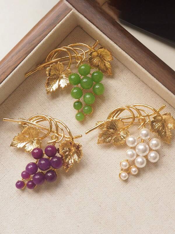 1pc Niche Fruit Grape Brooch, Lightweight Luxury Accessory Suitable For Daily Wear And Vacation
