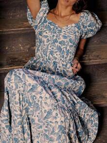 Woman Floral Puff Sleeve Maxi Dress Square Neck Ruffle Flowy Long Dresses Boho Tiered A Line Summer Sundress - 藍色 - 查看 3