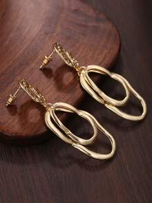 2pcs Fashionable Metal Geometric Circle Asymmetrical Luxurious Ins Style Multi-Layer Earrings And Earrings For Women Without Ear Piercings - Gold - View 5
